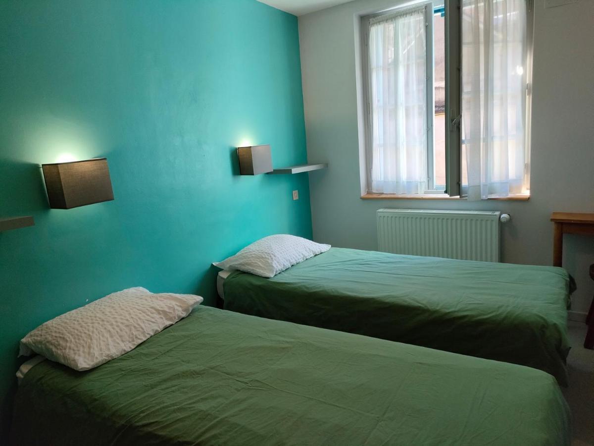Gite Beau Soleil Hostel Cauterets Bagian luar foto